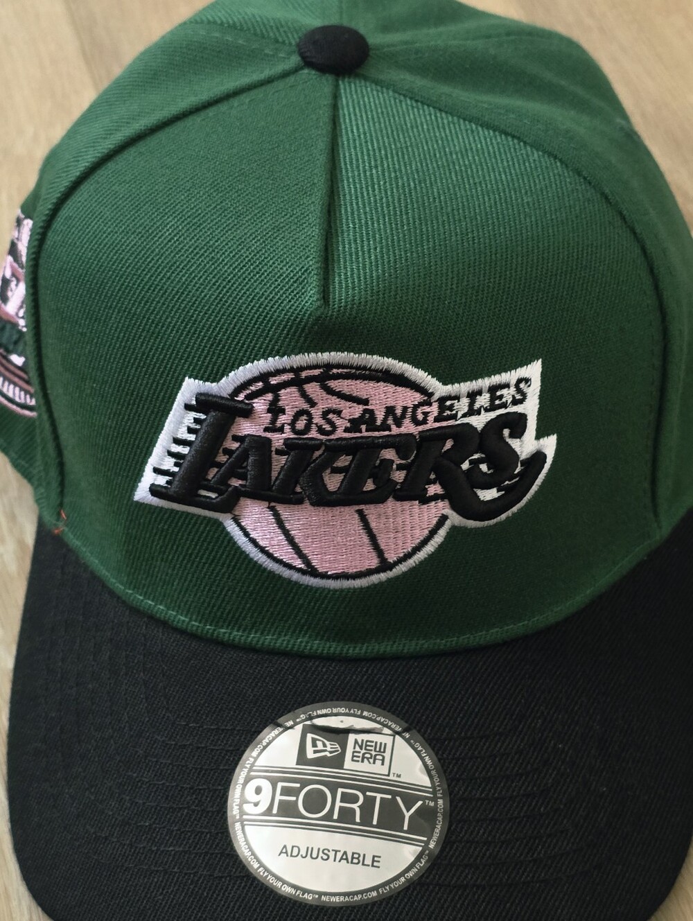New Era Green & Pink Los Angeles Lakers Embroidered Cap